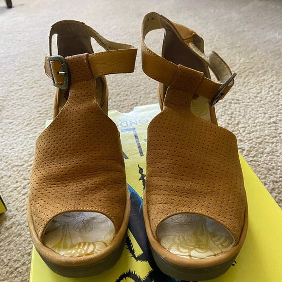 Fly London wedge sandals - Picture 4 of 5